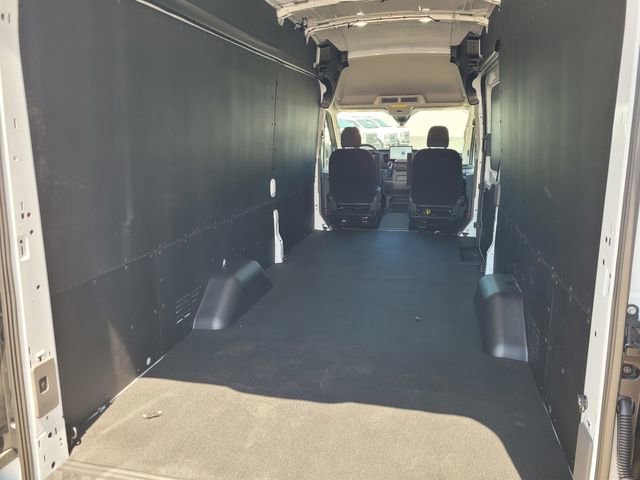 New 2026 Ford Transit 250 148 High Roof Extended w/ Load Area Protection Package RWD image 6