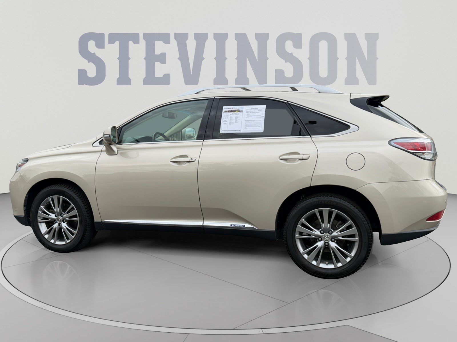 Used 2013 Lexus RX 450h AWD w/ Navigation Pkg image 2