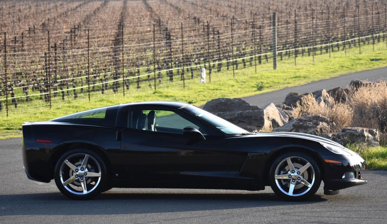 Used 2007 Chevrolet Corvette Base 2dr Coupe w/ Preferred Equipment Group image 13