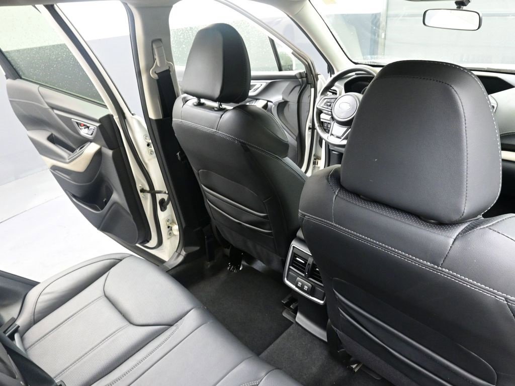 Certified 2024 Subaru Forester Limited image 15