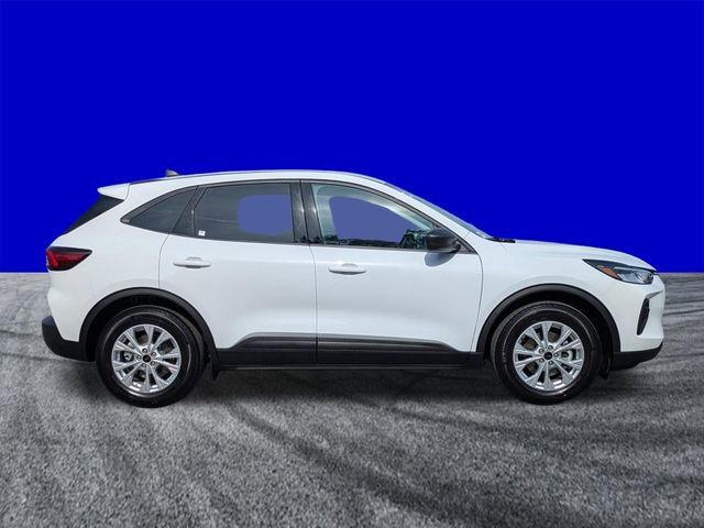 New 2026 Ford Escape Active FWD image 3