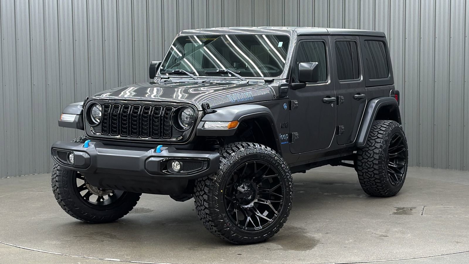 Used 2024 Jeep Wrangler Unlimited image 1
