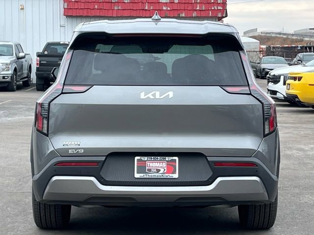 Certified 2024 Kia EV9 Light image 11