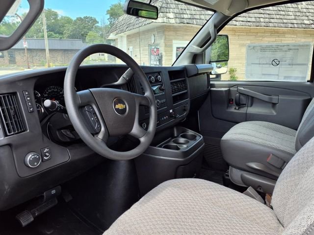 New 2025 Chevrolet Express 3500 w/ Power Convenience Package image 3