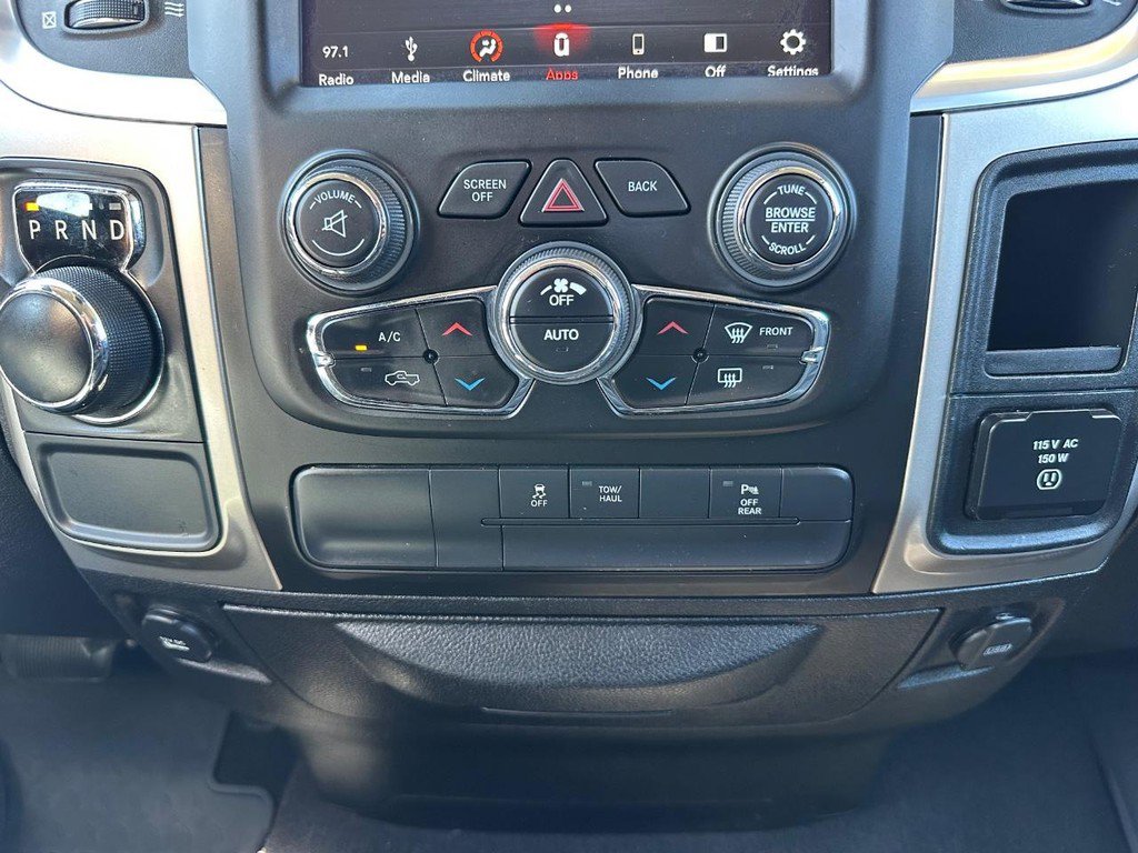 Used 2019 RAM 1500 Classic SLT image 41