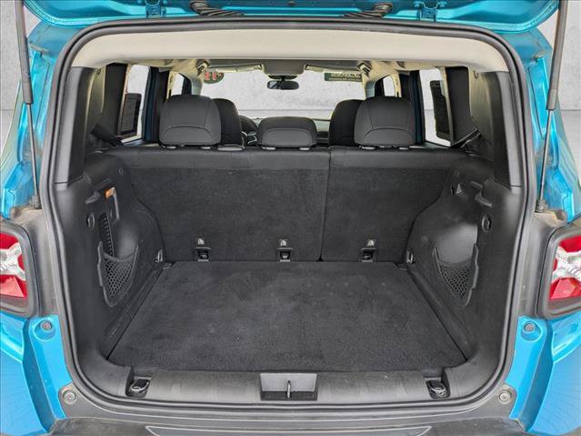 Used 2019 Jeep Renegade Sport FWD image 6