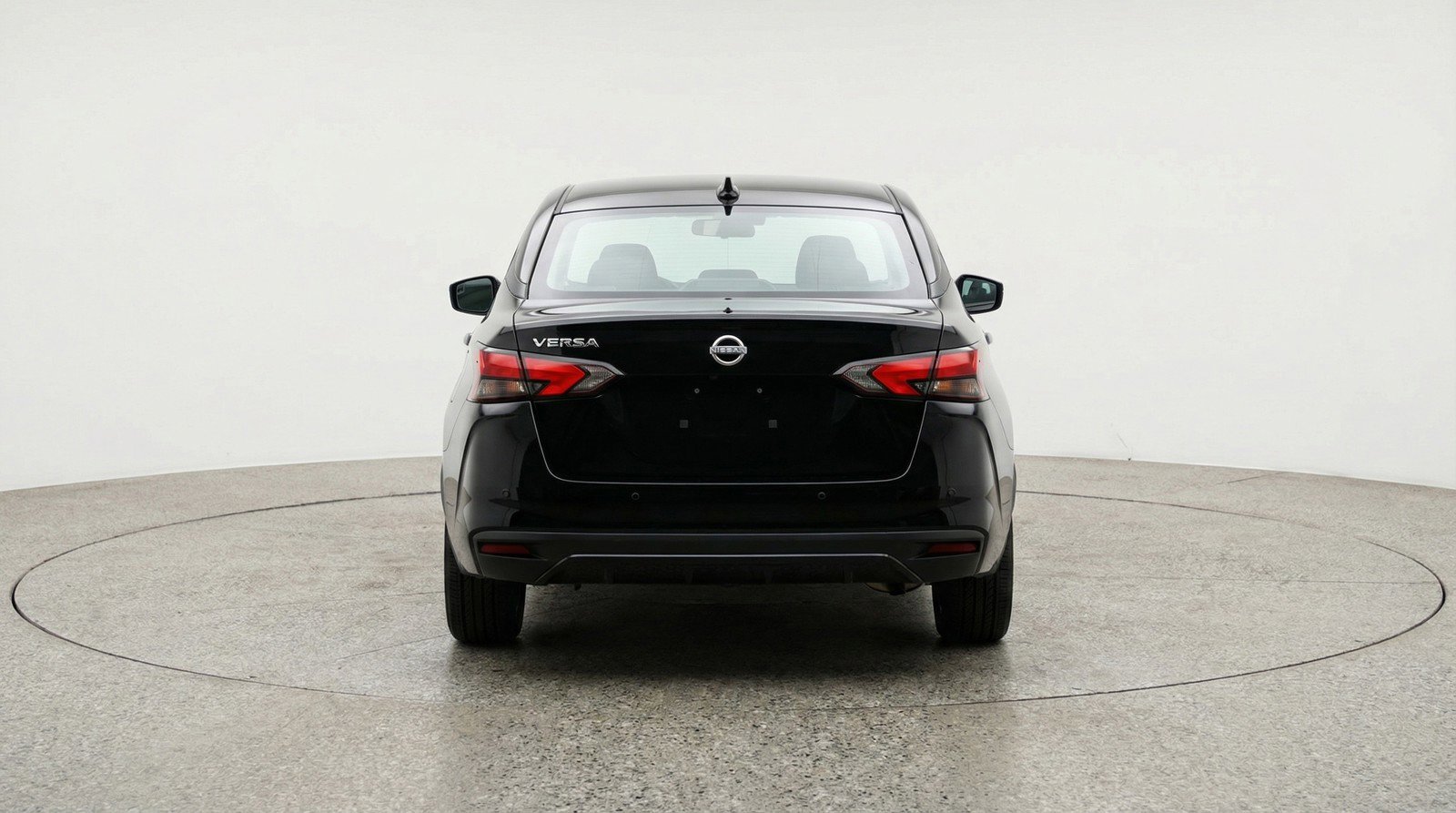 Used 2025 Nissan Versa SV FWD image 7