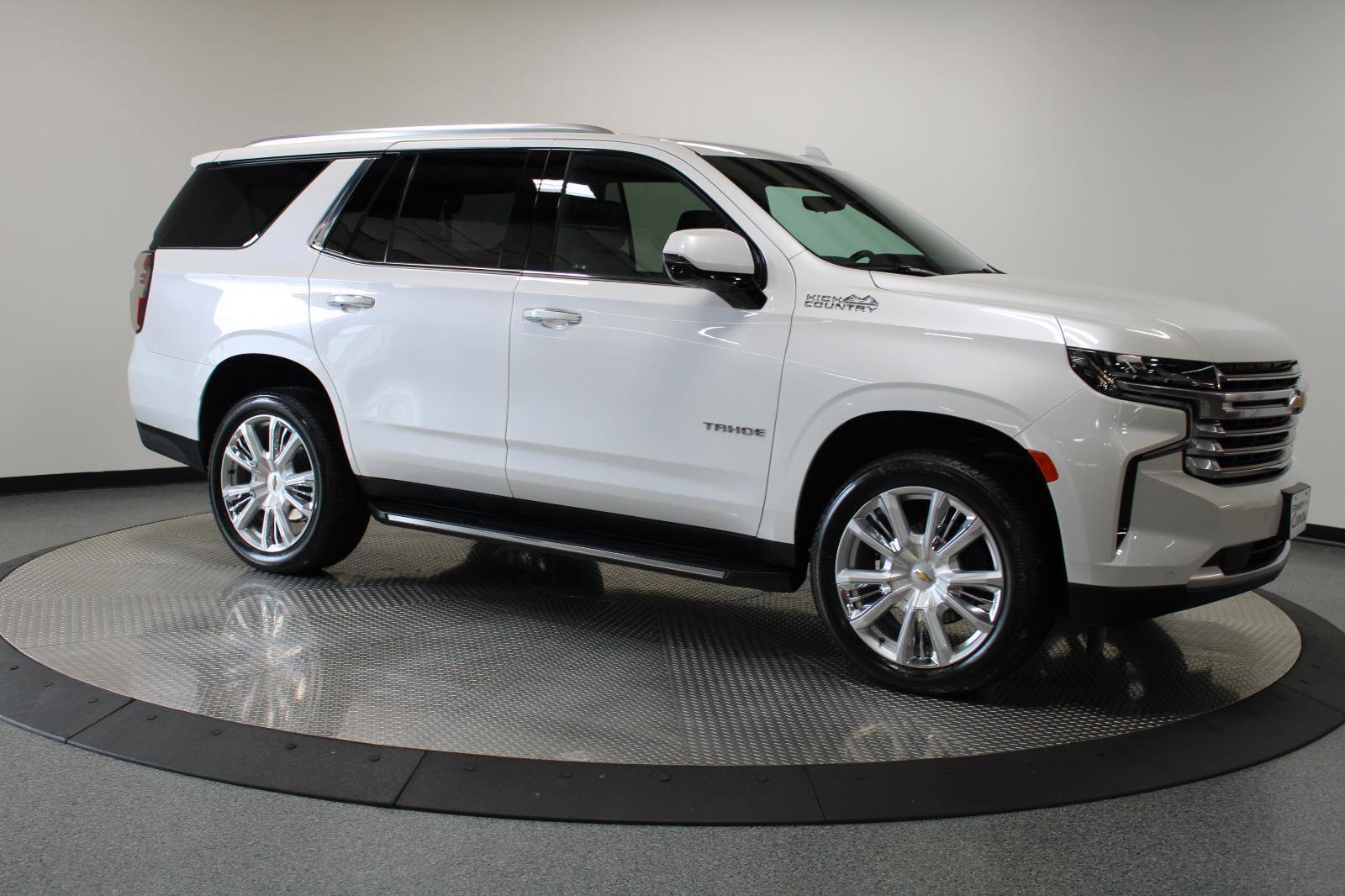 Used 2024 Chevrolet Tahoe High Country image 18