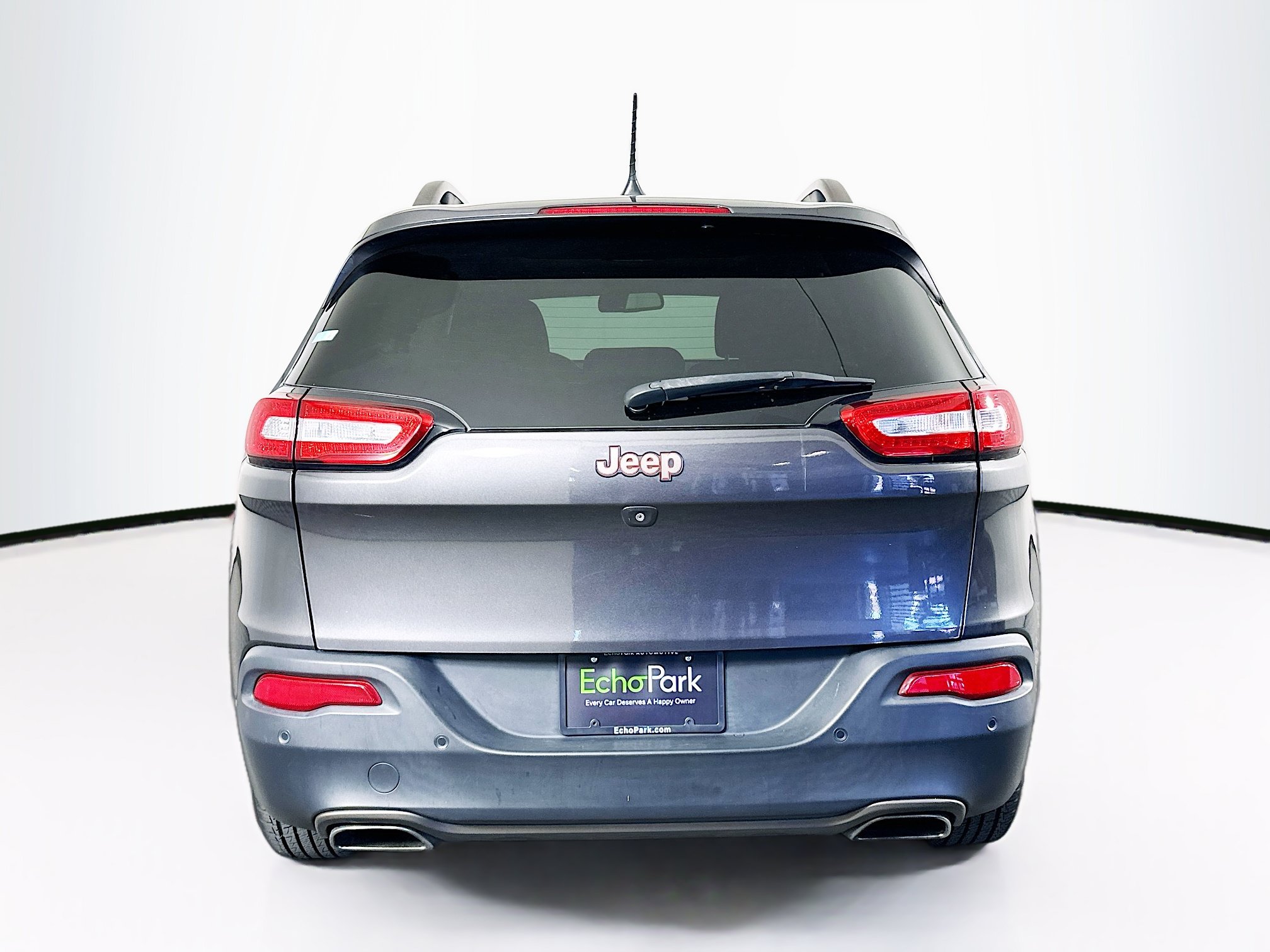 Used 2016 Jeep Cherokee 75th Anniversary FWD image 7