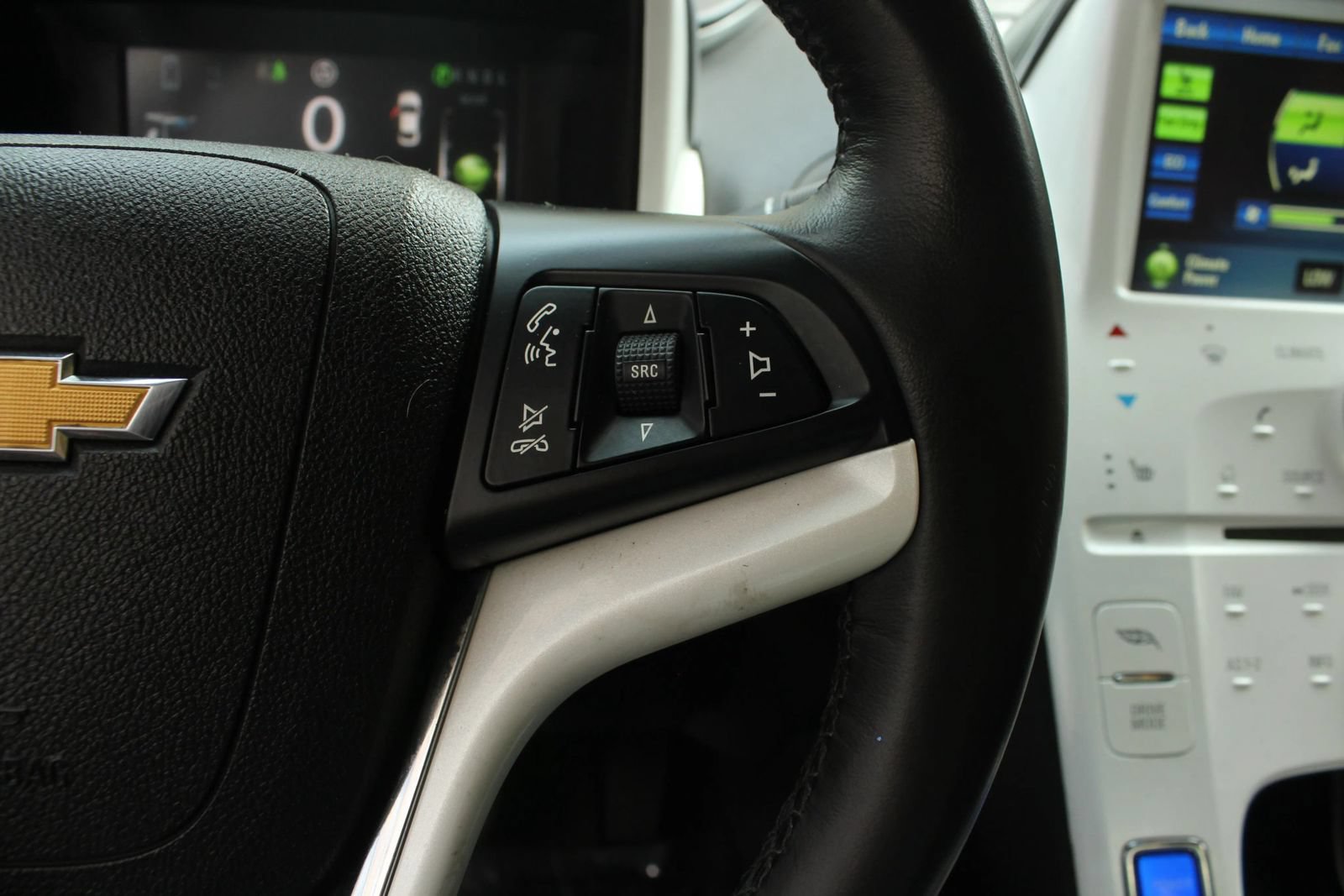 Used 2013 Chevrolet Volt w/ Enhanced Safety Package 1 FWD image 30