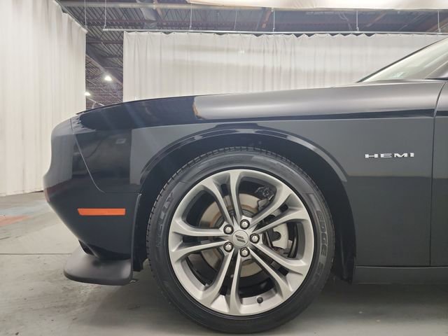 Used 2020 Dodge Challenger R/T image 19