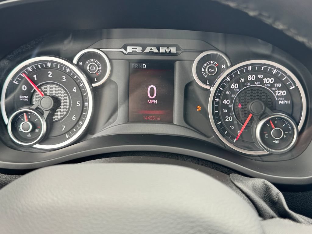 Used 2025 RAM 2500 Big Horn AWD/4WD image 20