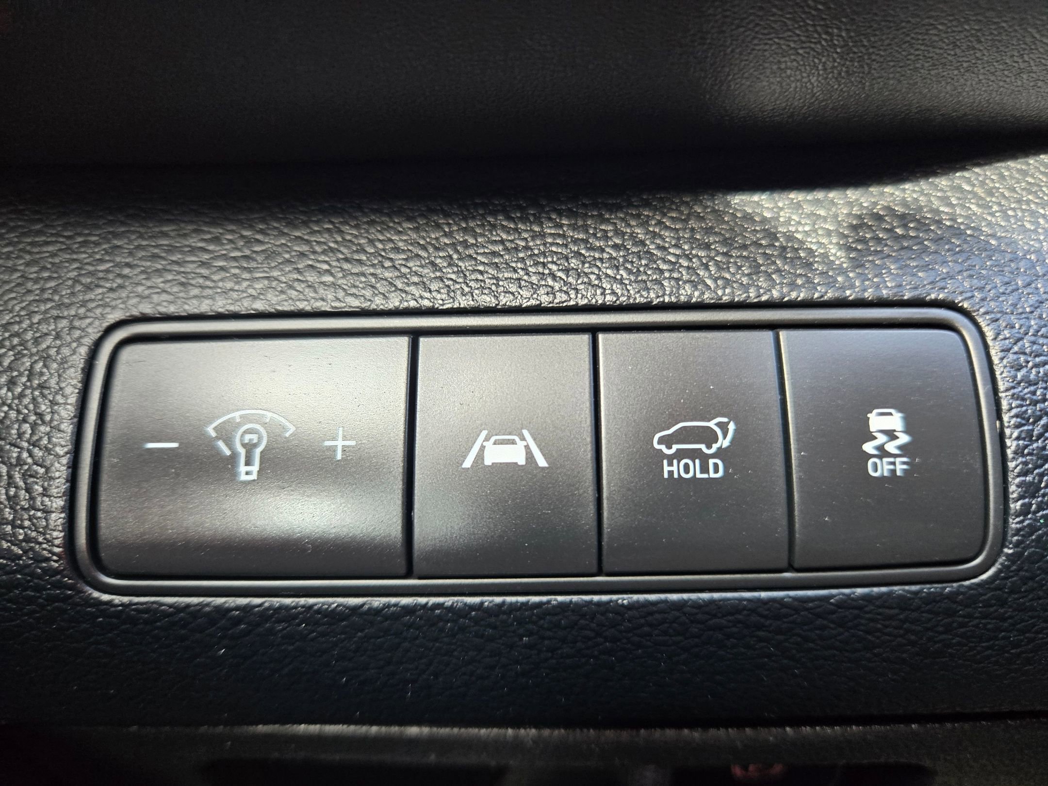 Used 2021 Hyundai Santa Fe SEL w/ Convenience Package image 27