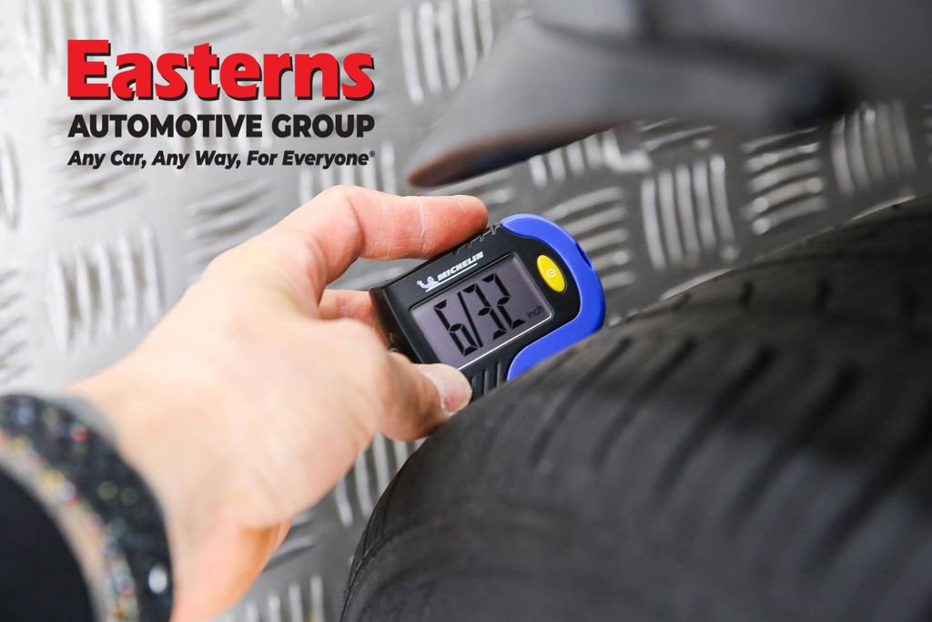 Used 2022 Hyundai Venue Limited image 29