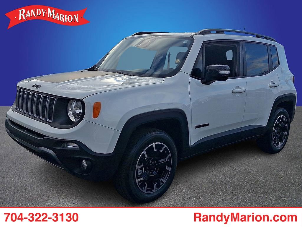 Used 2023 Jeep Renegade Latitude AWD/4WD image 1