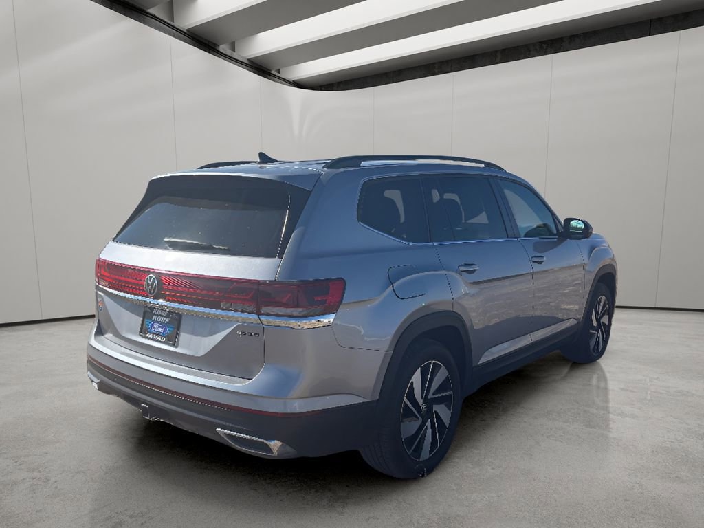 Used 2025 Volkswagen Atlas SE image 8