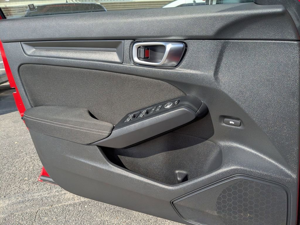 Used 2025 Honda Civic Sport image 16