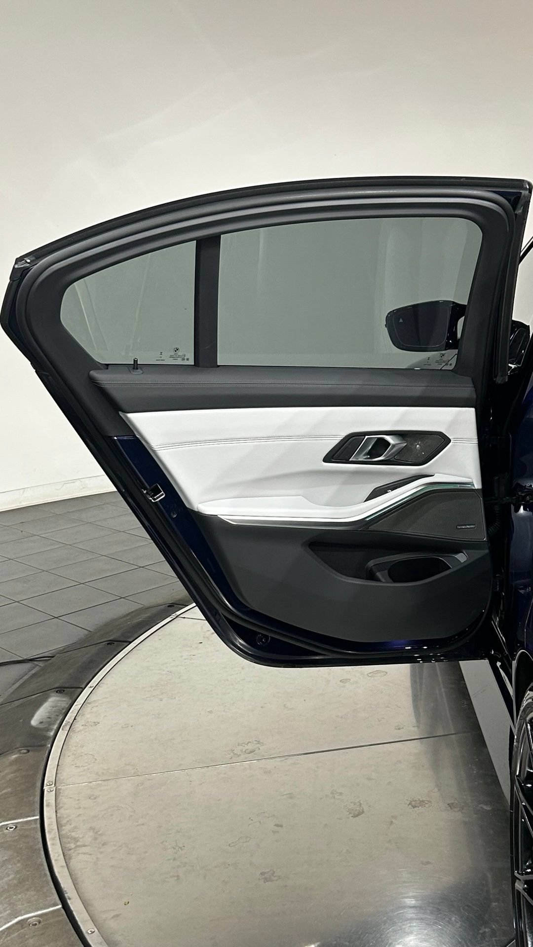 Used 2024 BMW M3 RWD image 43