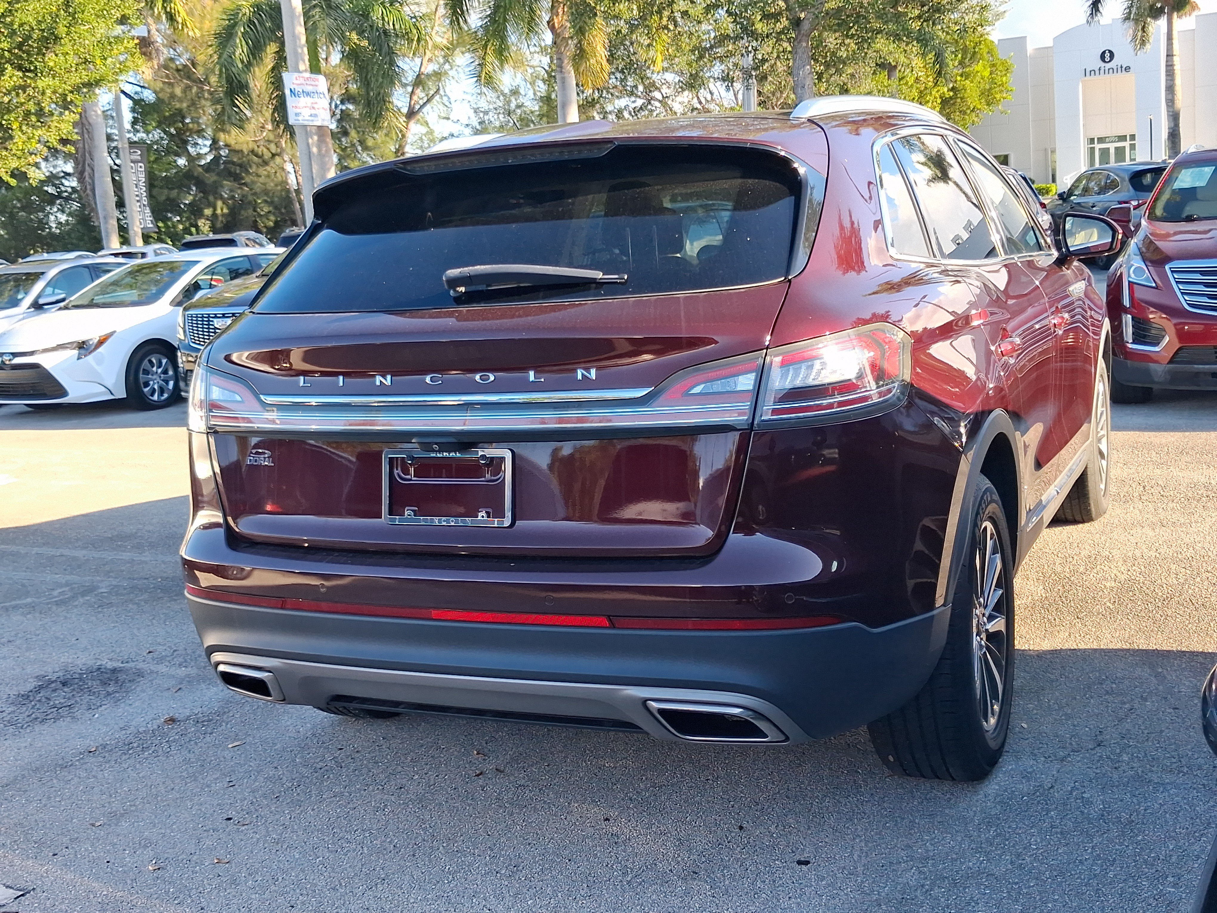 Certified 2022 Lincoln Nautilus FWD w/ Premium Package image 4