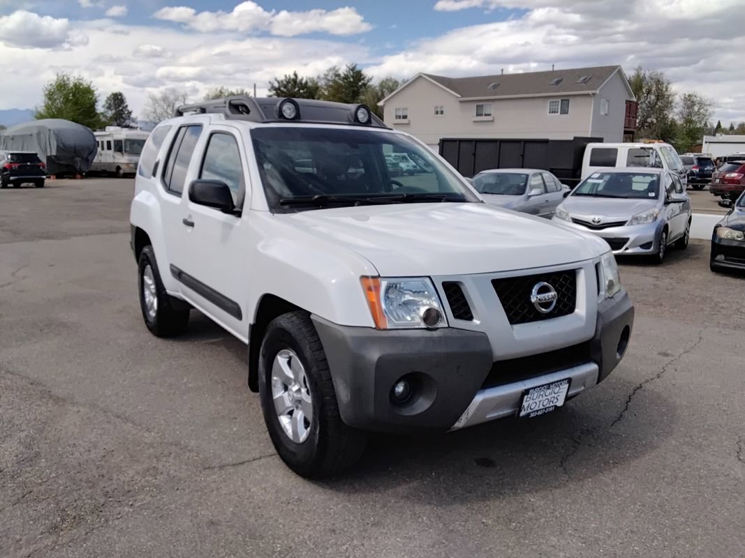 Used 2012 Nissan Xterra PRO-4X w/ Pro-4x Leather Pkg AWD/4WD image 3