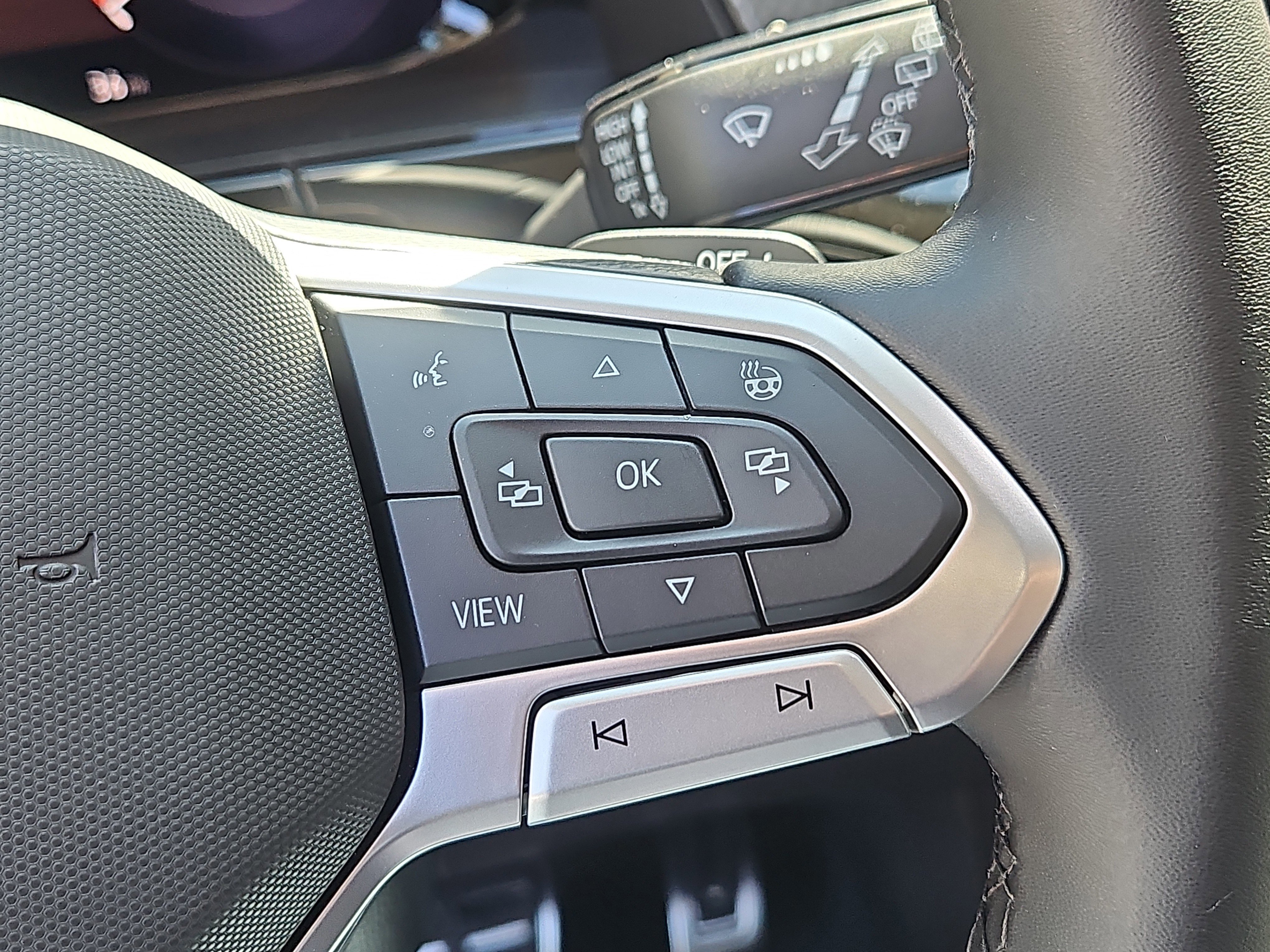 New 2026 Volkswagen Atlas Peak Edition AWD/4WD image 16