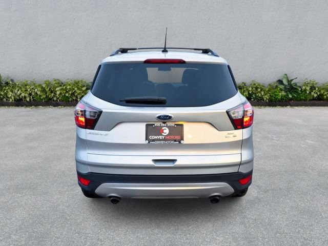 Used 2017 Ford Escape SE w/ Equipment Group 201A image 7