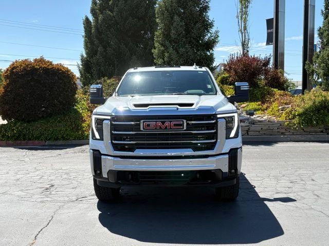 New 2026 GMC Sierra 3500 SLT w/ SLT Premium Package AWD/4WD image 2