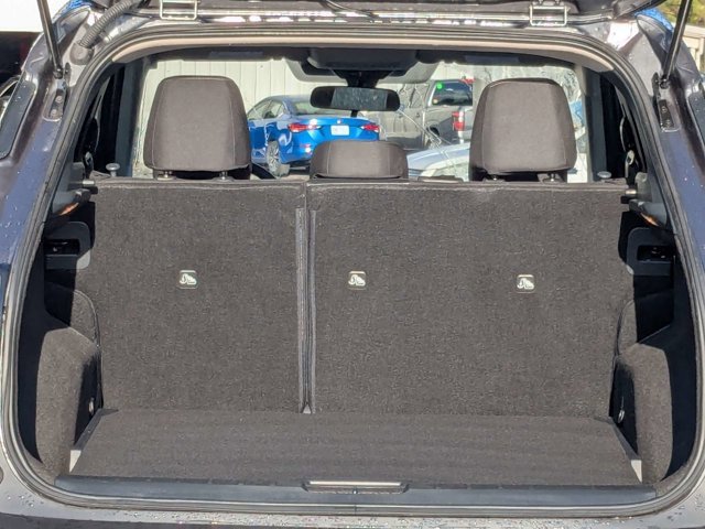 Used 2025 Nissan Kicks SV image 14