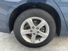 Used 2022 Chevrolet Malibu LT FWD image 19