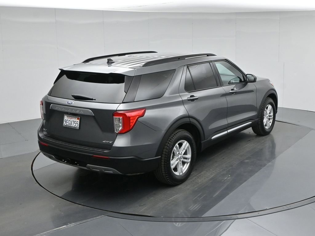 Certified 2022 Ford Explorer XLT w/ Equipment Group 202A image 43