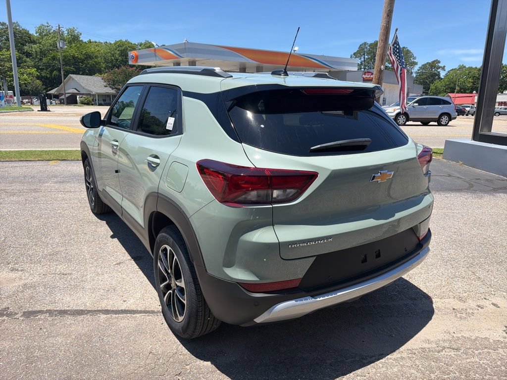 New 2026 Chevrolet TrailBlazer LT w/ Driver Confidence Package FWD image 8