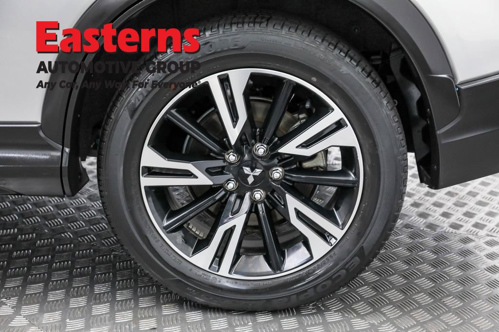 Used 2024 Mitsubishi Eclipse Cross SE image 33
