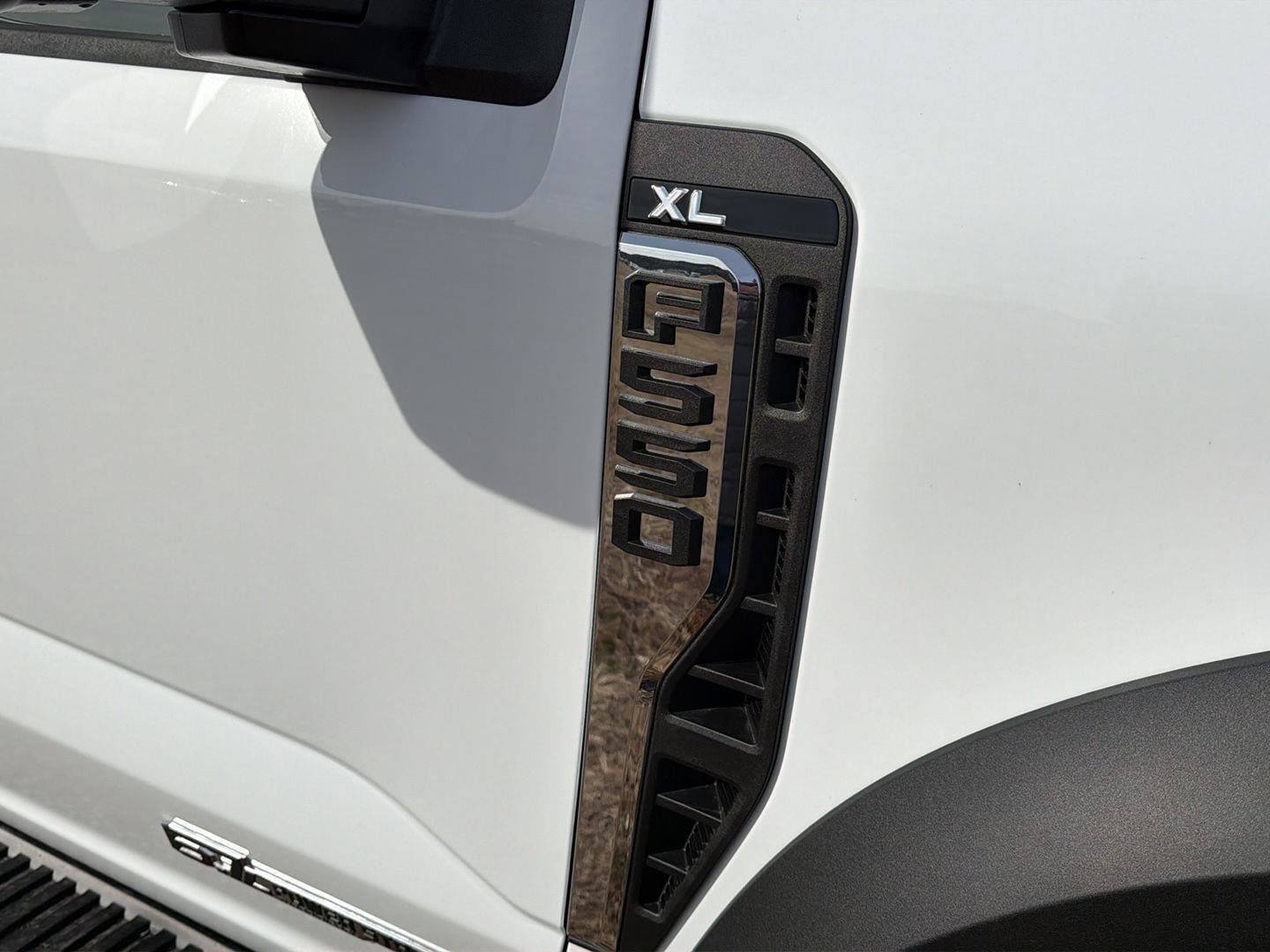 New 2026 Ford F550 4x4 Crew Cab image 21