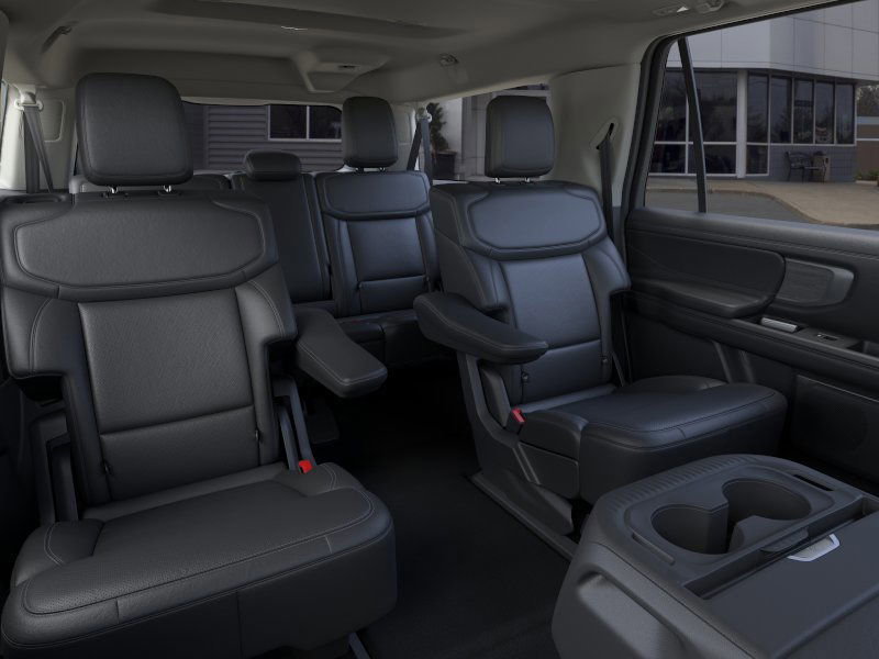 New 2025 Ford Expedition Max Platinum image 11
