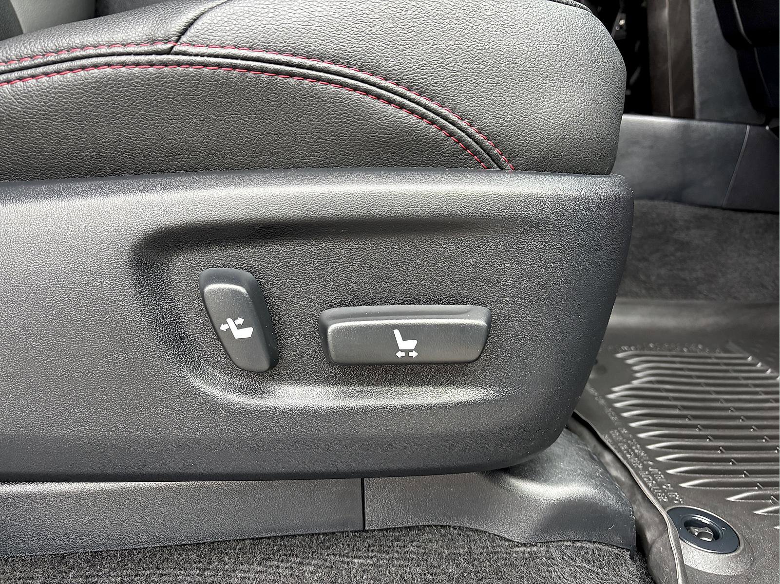 Used 2024 Toyota 4Runner TRD Off-Road Premium w/ Off Road Premium Plus Package image 39