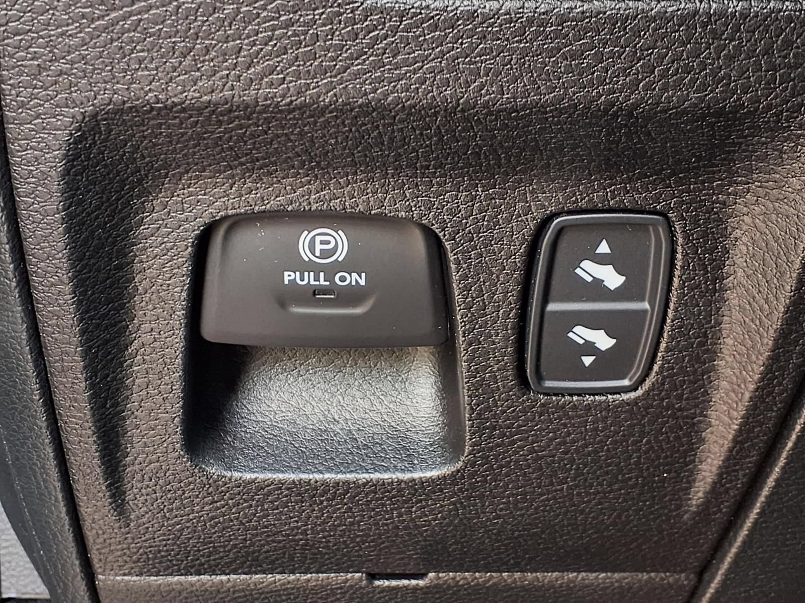 Used 2022 RAM 1500 Lone Star AWD/4WD image 10