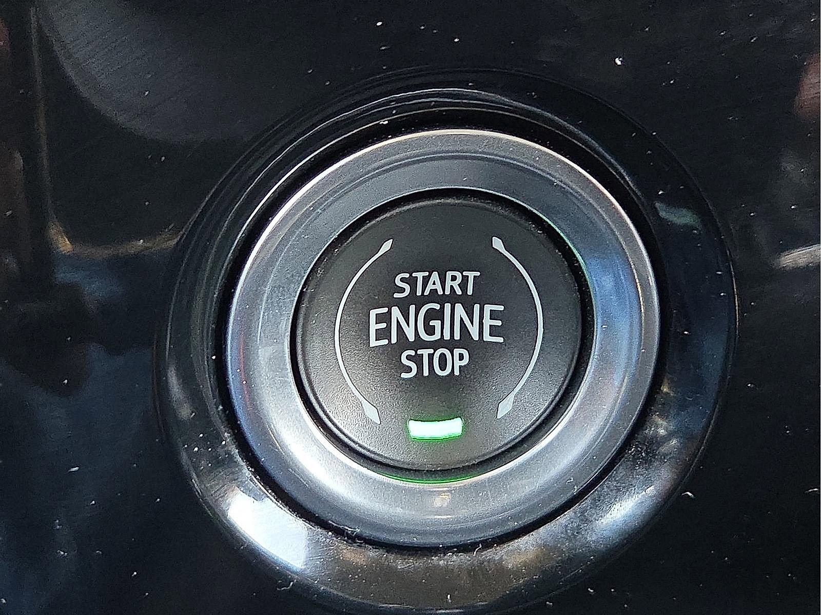 Used 2024 GMC Sierra 1500 SLT image 17