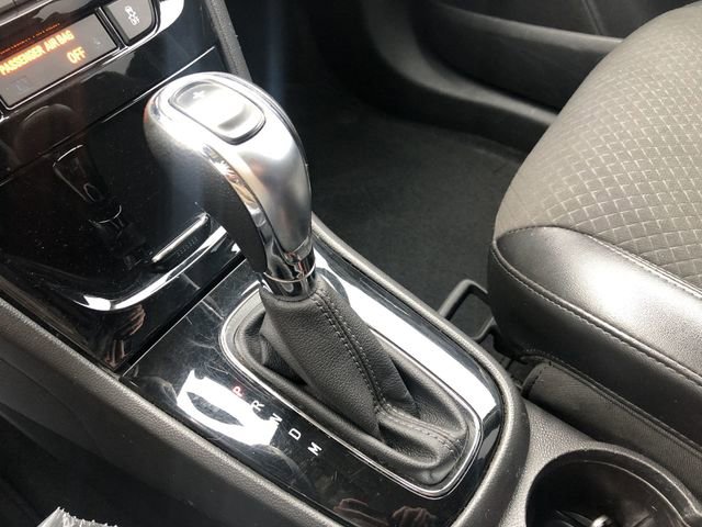 Used 2019 Buick Encore Sport Touring image 23