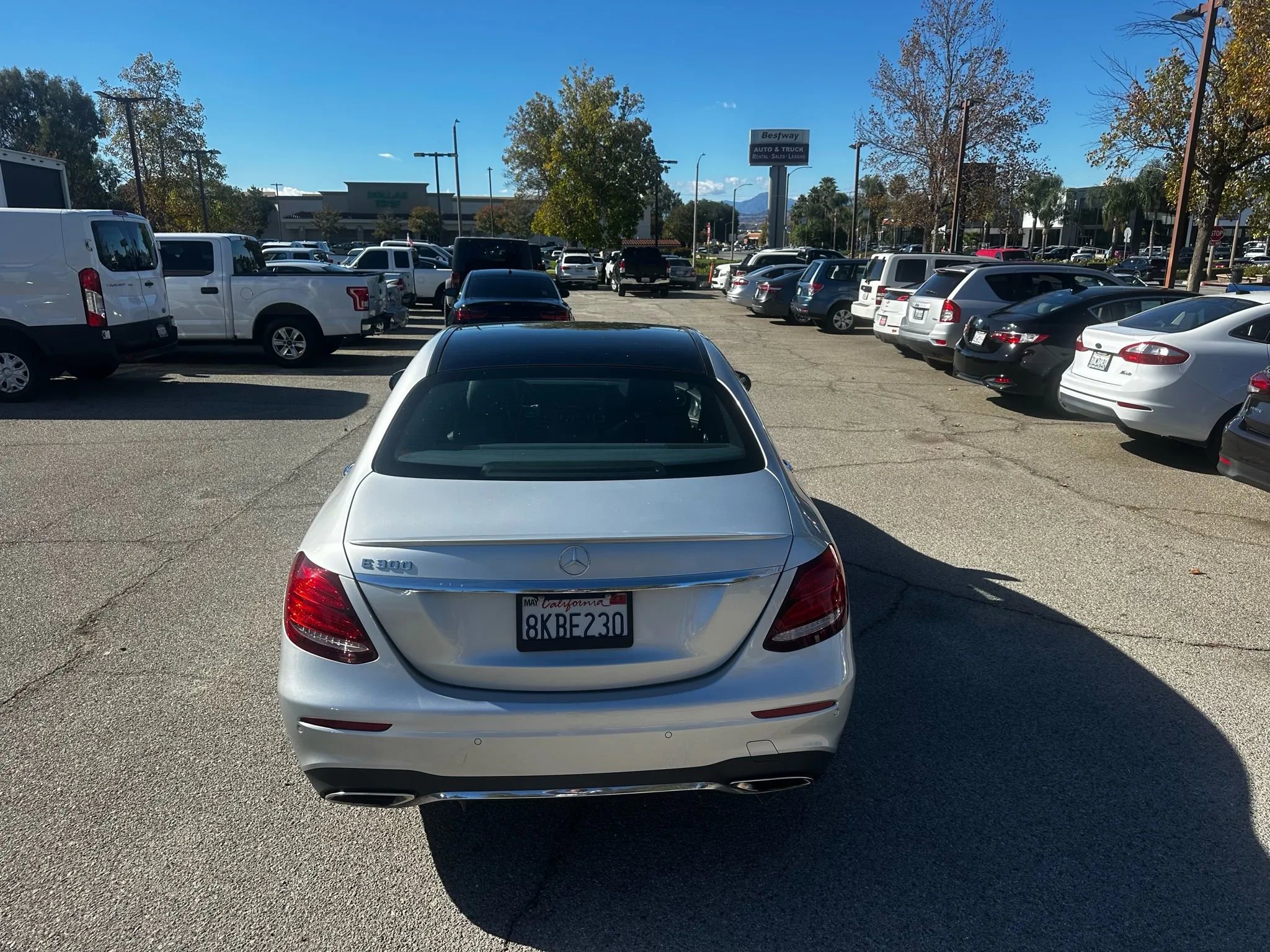 Used 2019 Mercedes-Benz E 300 image 8