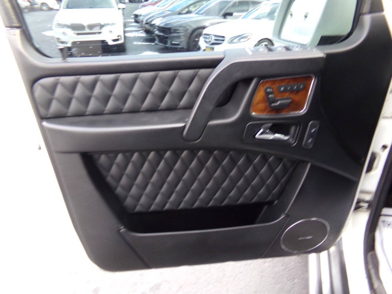 Used 2013 Mercedes-Benz G 63 AMG 4MATIC image 34