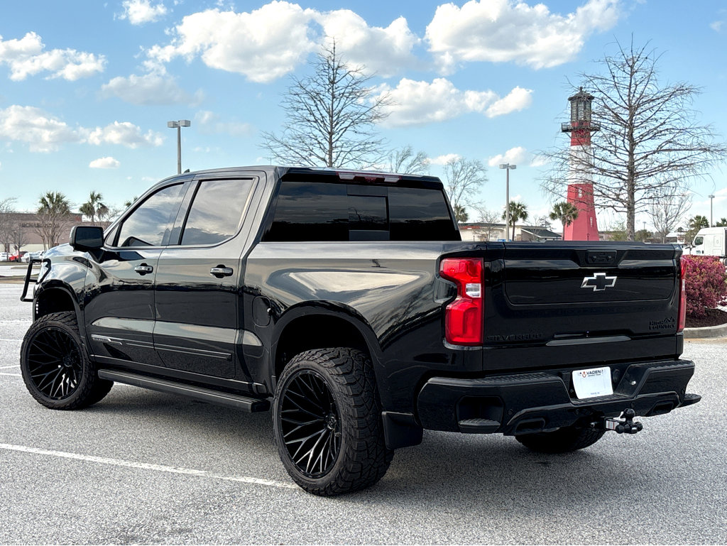 Used 2026 Chevrolet Silverado 1500 High Country w/ Midnight Edition image 23