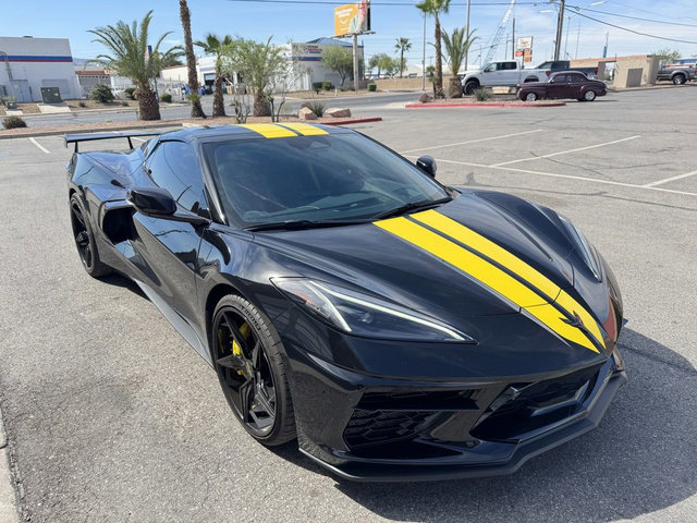 Used 2024 Chevrolet Corvette Stingray Premium Conv w/ Z51 Performance Package image 5