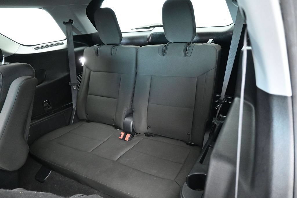 Used 2020 Ford Explorer XLT RWD image 31