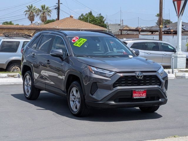 Used 2025 Toyota RAV4 XLE FWD image 3