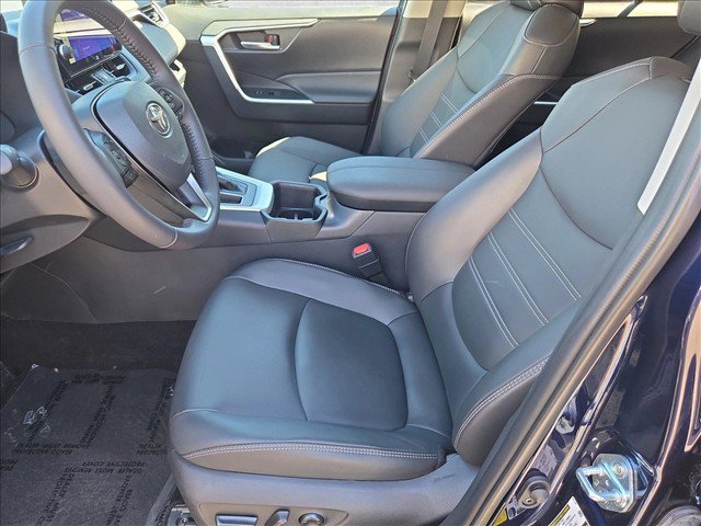 Used 2025 Toyota RAV4 XLE Premium w/ Weather Package FWD image 15