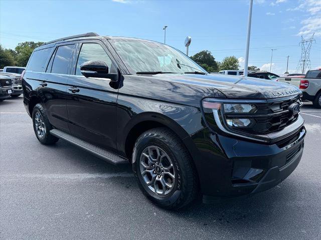 Certified 2026 Ford Expedition Active AWD/4WD image 2