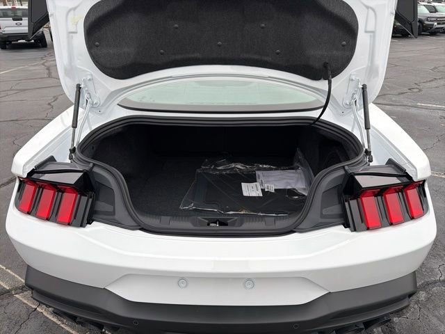 New 2026 Ford Mustang Dark Horse image 11