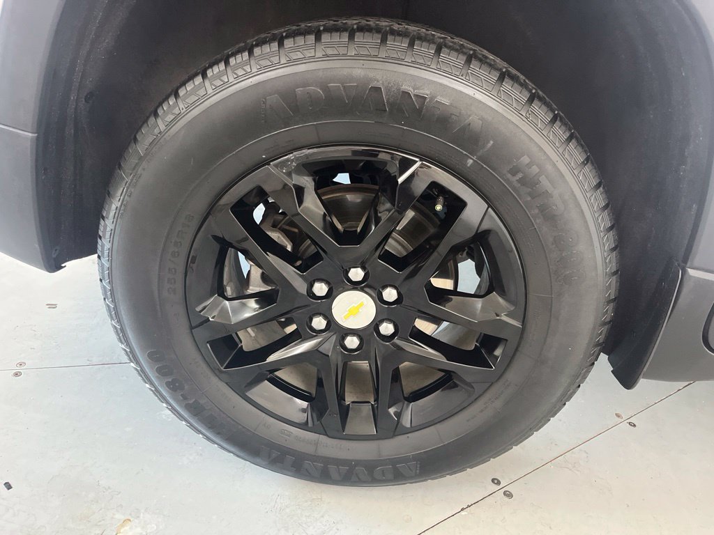 Used 2020 Chevrolet Traverse LS FWD image 17