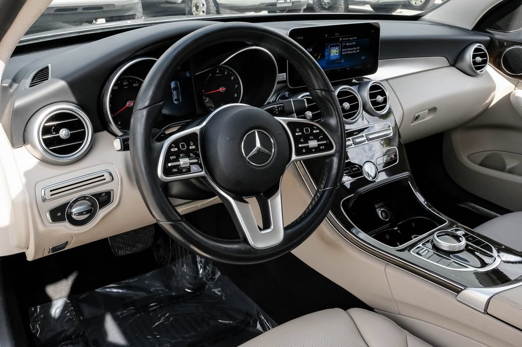 Used 2019 Mercedes-Benz C 300 Sedan image 10