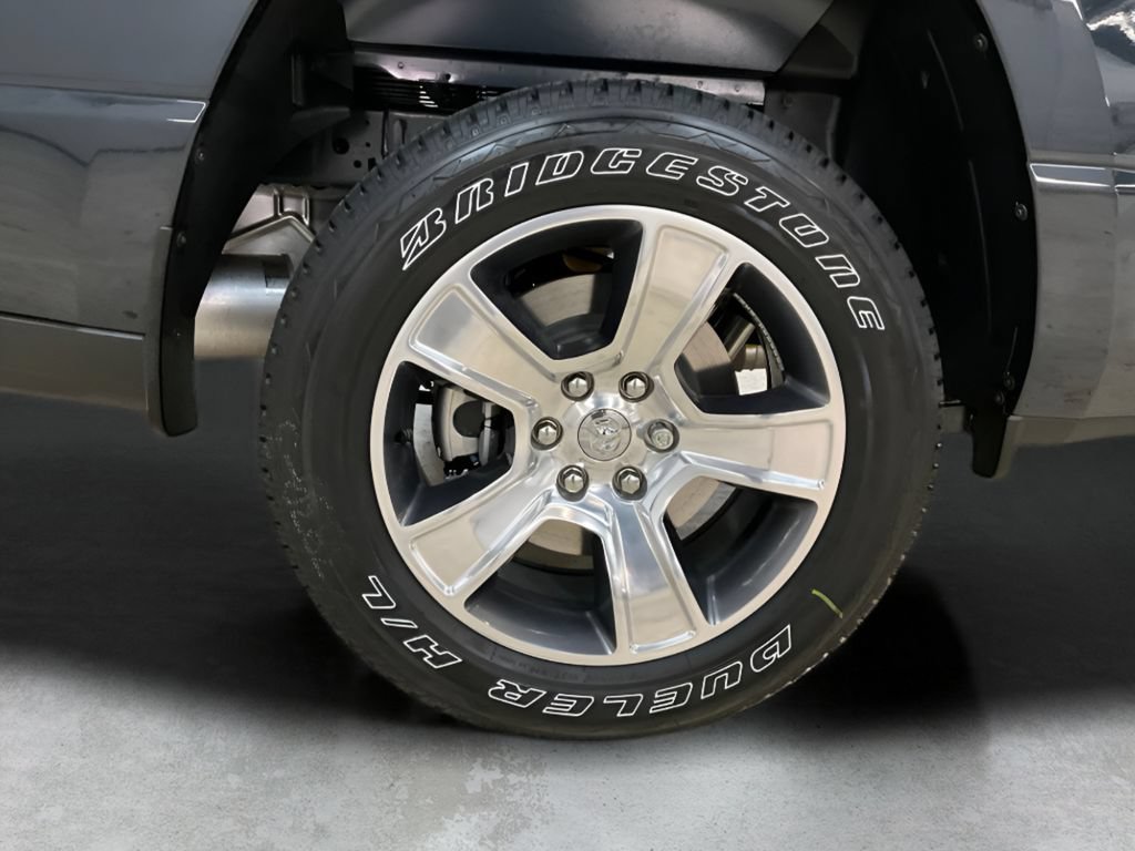 New 2026 RAM 1500 Express AWD/4WD image 14